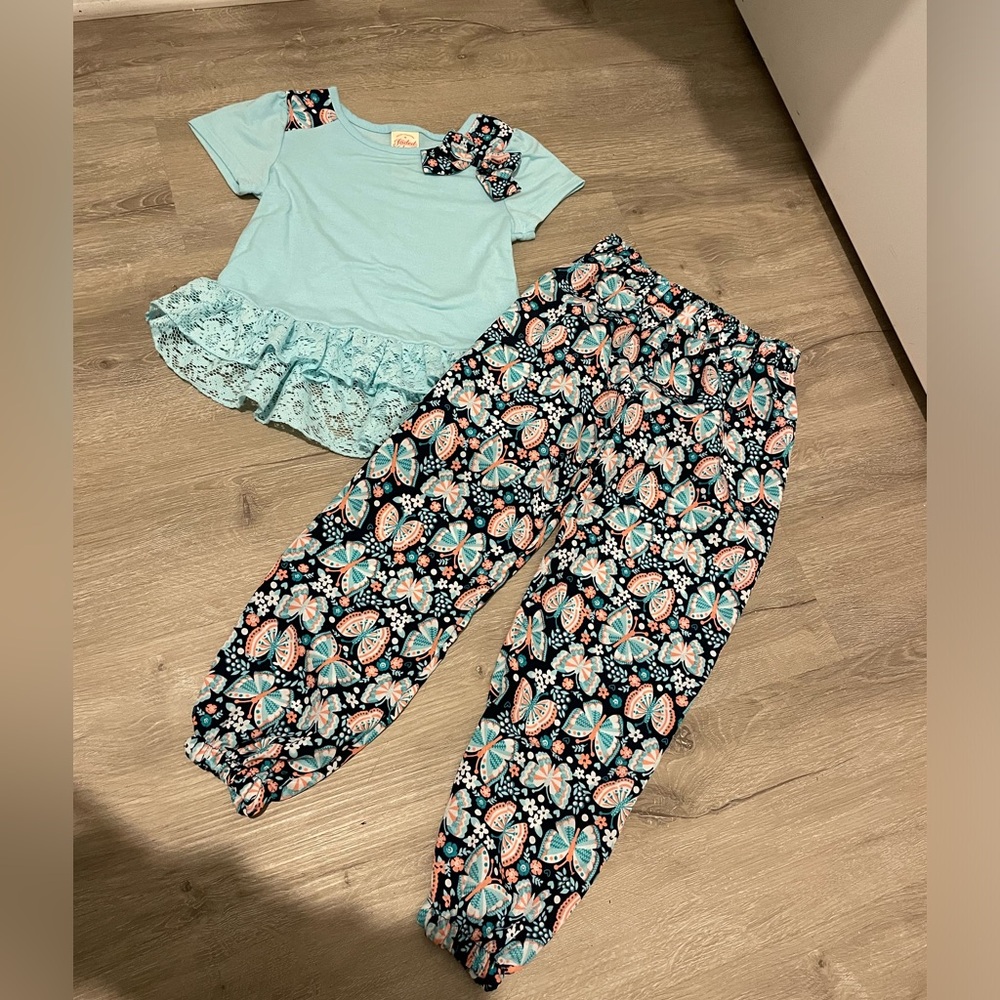 Little girls blue Spring outfit 4/5
